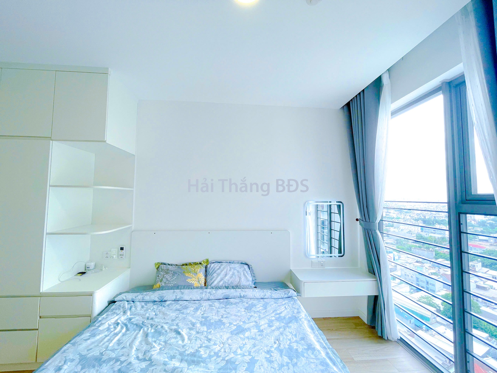 Cho thuê chung cư Urban Green 2 phòng ngủ nhà mới tinh full nội thất - Ảnh 4