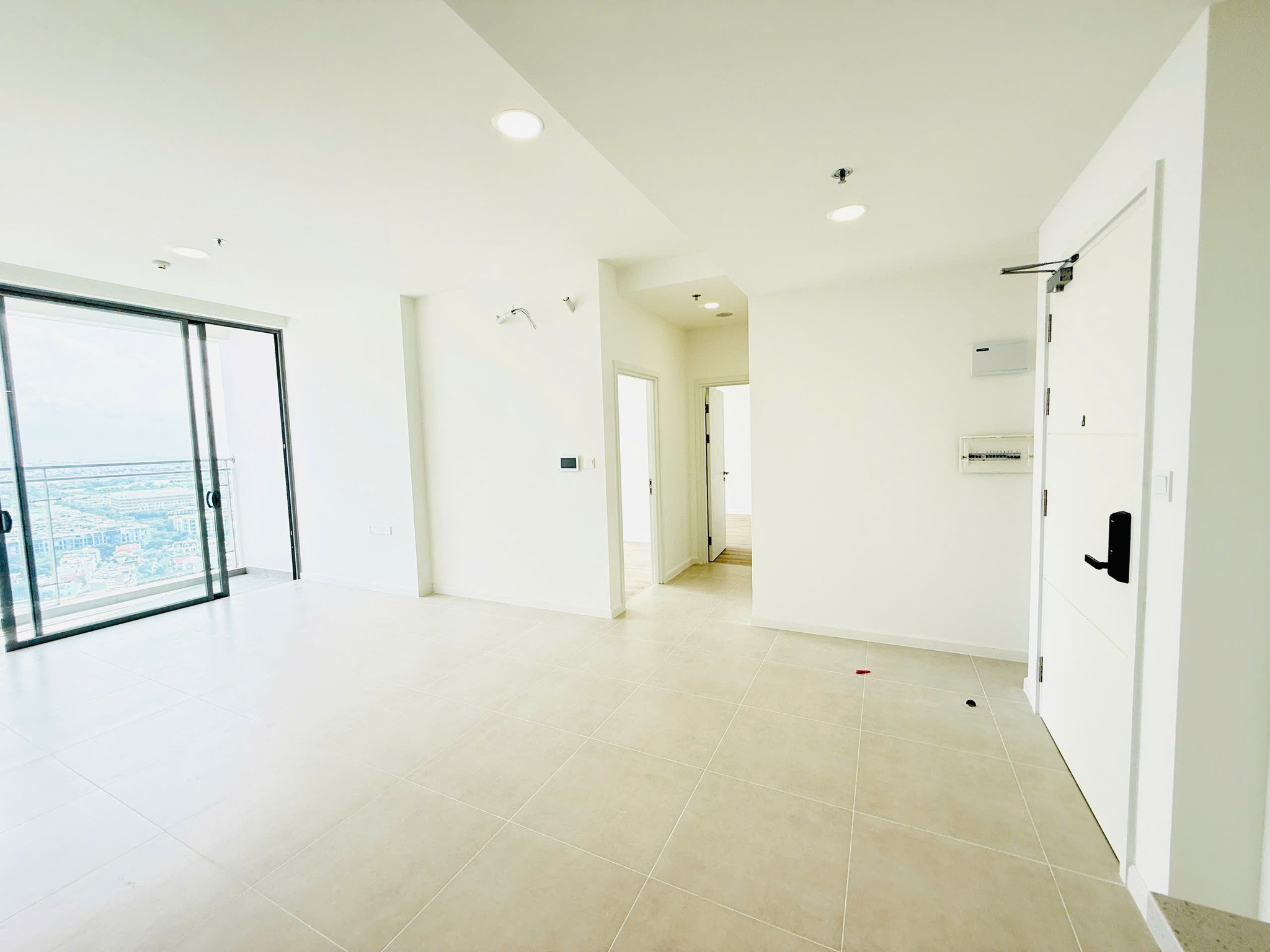 Cho thuê nhà trống Urban Green 2 phòng ngủ 2 WC view LM81 rất đẹp - Ảnh 6