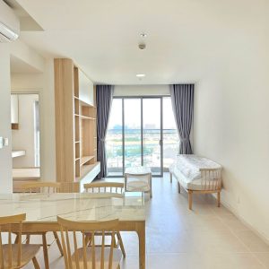Cho thuê chung cư Urban Green 2 phòng ngủ full nội thất view nội khu