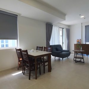 Cho thuê chung cư Urban Green 2 phòng ngủ full nội thất tầng trung thoáng mát