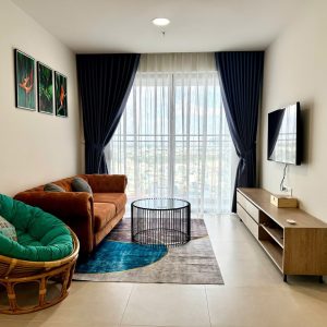Cho thuê chung cư Urban Green 2 phòng ngủ hướng mát, full nội thất