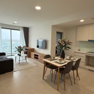 Cho thuê căn hộ 2 phòng ngủ Urban Green tầng trung thoáng mát