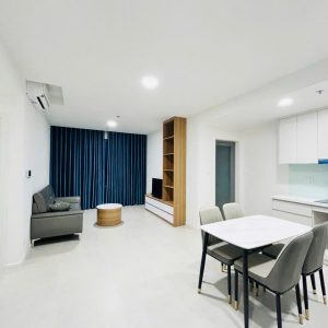 Cho thuê căn hộ 2 phòng ngủ Urban Green tháp A thoáng mát